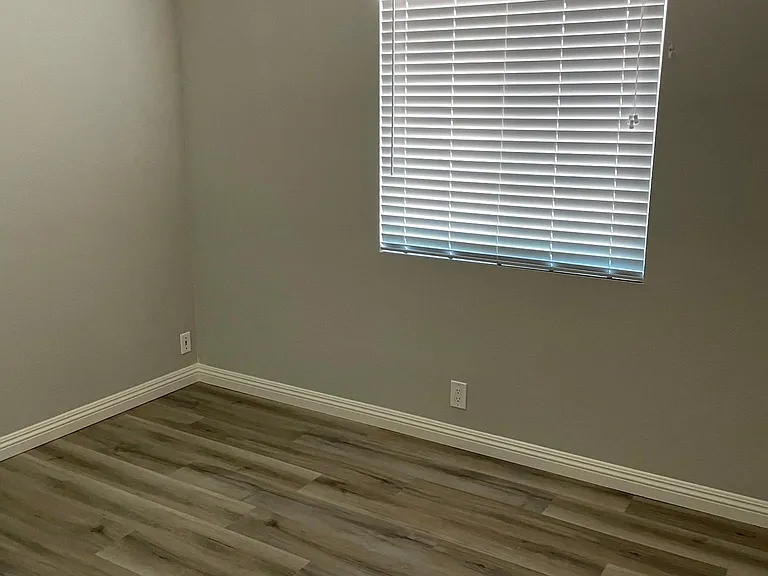 7957 Firethorn Ln — Photo 27