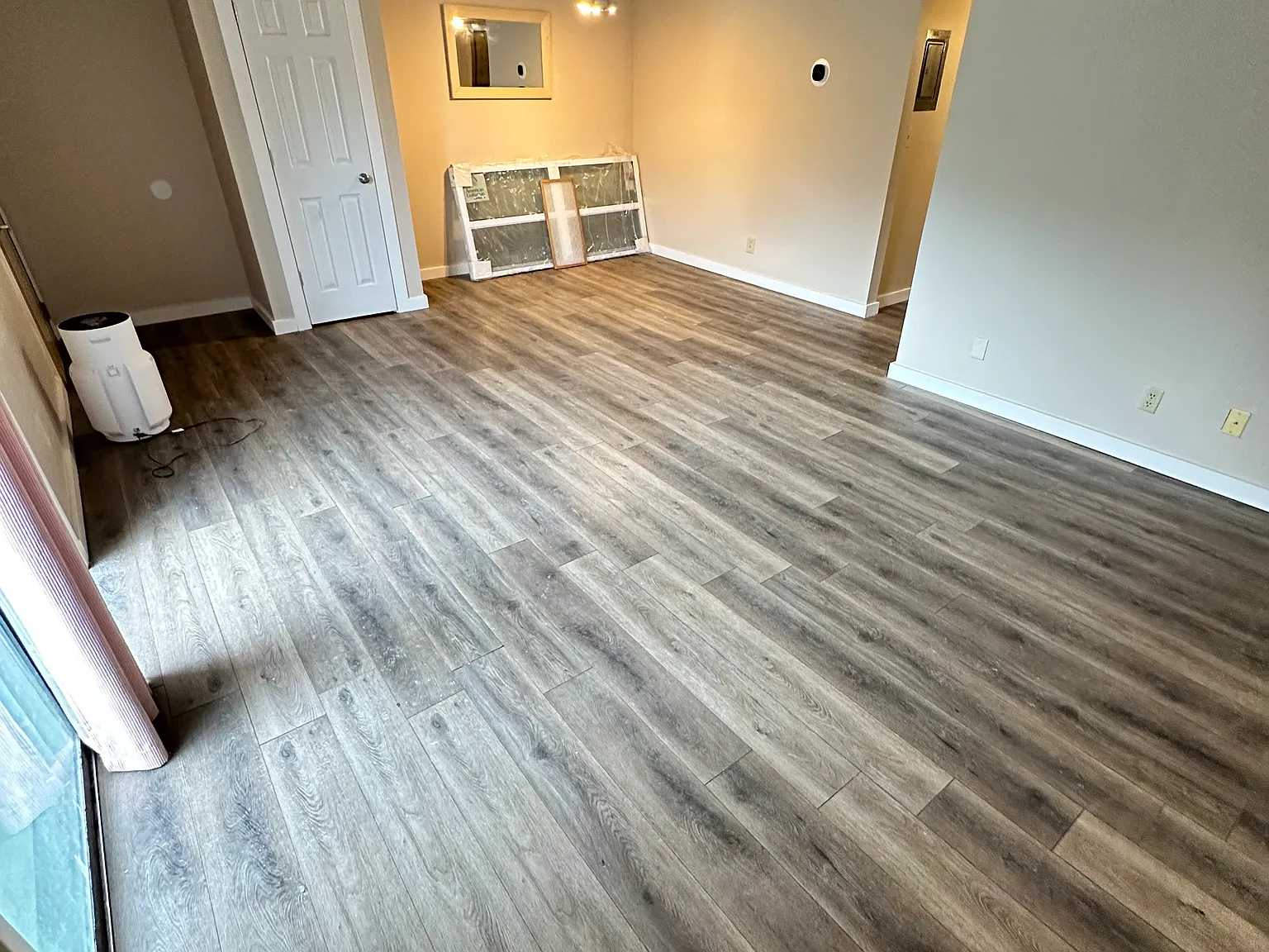 2 bed, 800 sqft, $1,000 — Photo 3