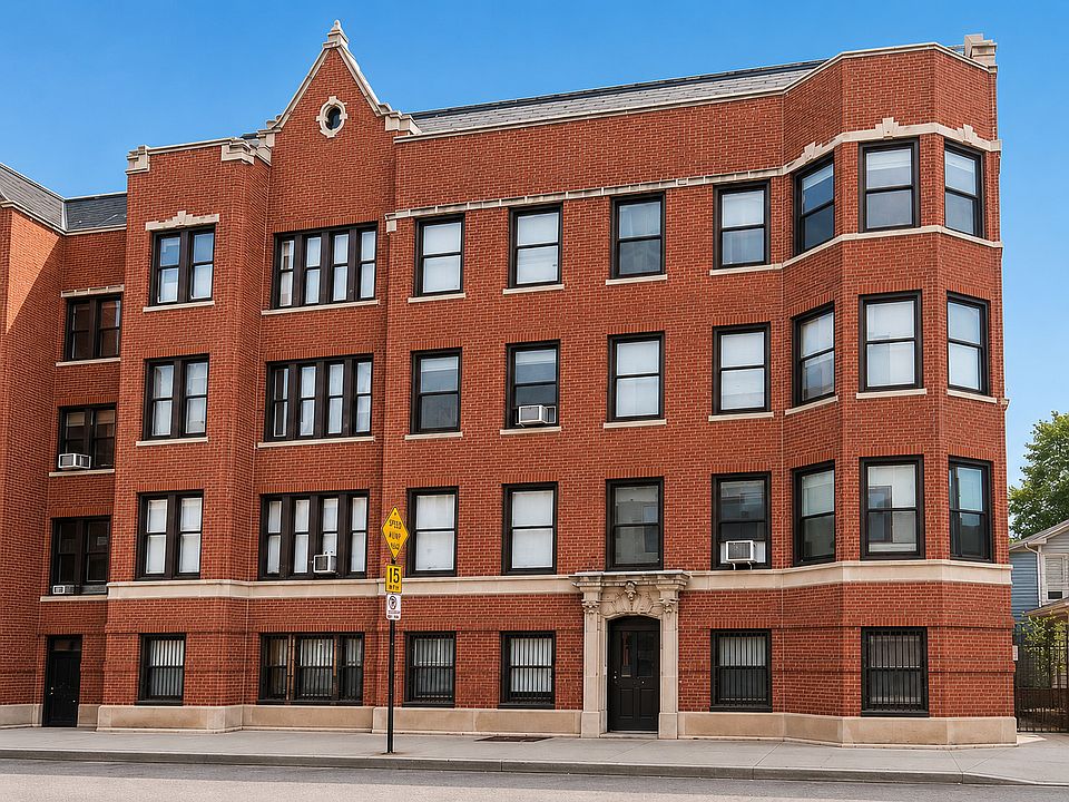 1st image of 609 W Addison St APT 2