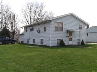455 Lawn Ave, Bucyrus, OH 44820