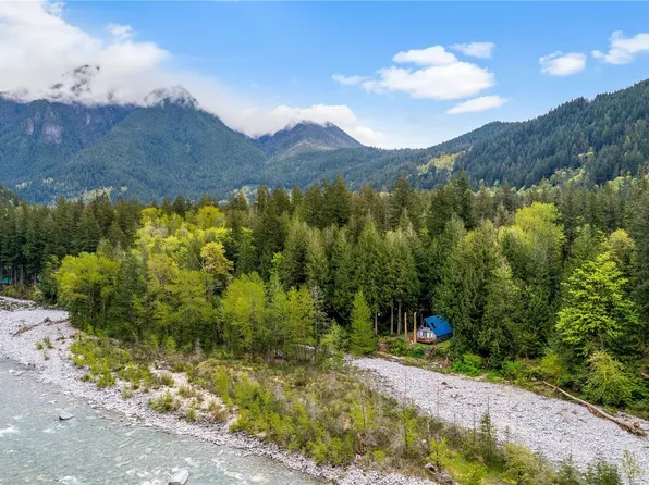 51223 195th Place SE, Index, WA 98256