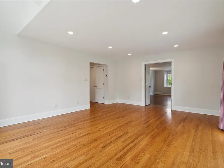 100 Vista Rd — Photo 22
