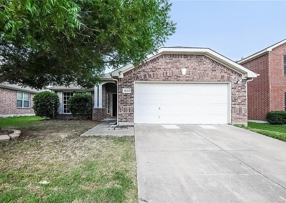 1st image of 1844 Barton Springs Dr
