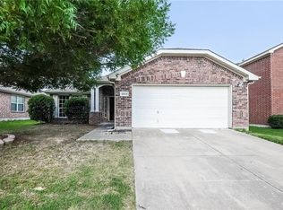 1844 Barton Springs Dr, Little Elm, TX 75068