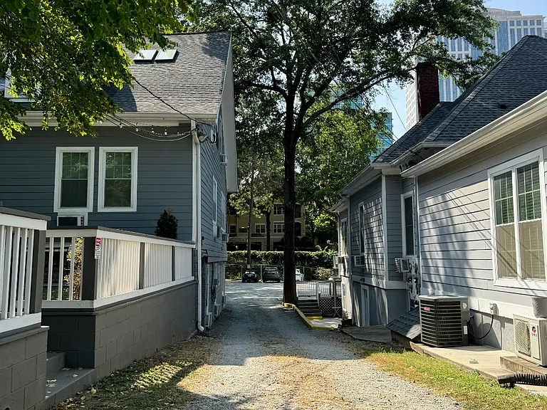 936 Piedmont Ave NE #6 — Photo 6
