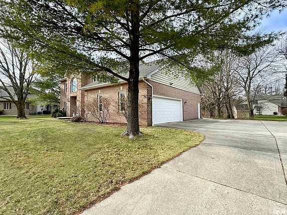 5th image of 11205 N Oak Trail Dr