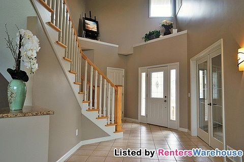 5th image of 1029 Water Ave S