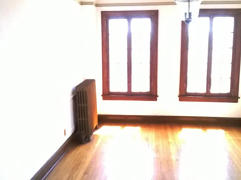 60 Washington Blvd #3 — Photo 2
