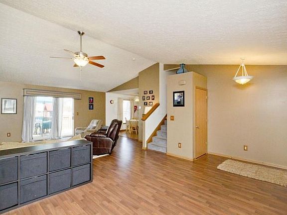 3rd image of 7156 Wilmar Dr