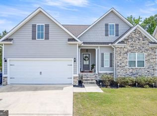 509 Lago Ct, Lagrange, GA 30241