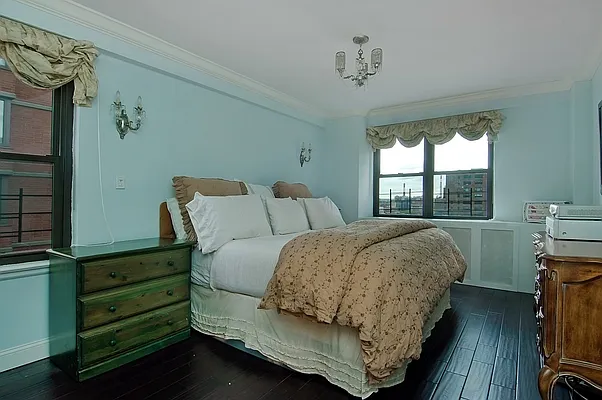 Rented by Corcoran | media 11