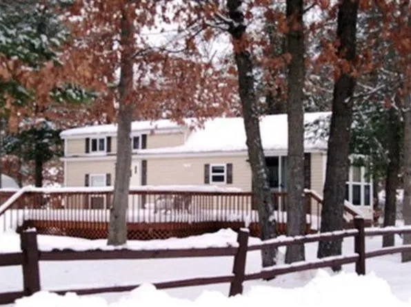 105 Red Oak Dr, Wisconsin Dells, WI 53965