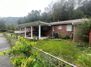 270 Ramey Addition Rd, Pineville, WV 24874