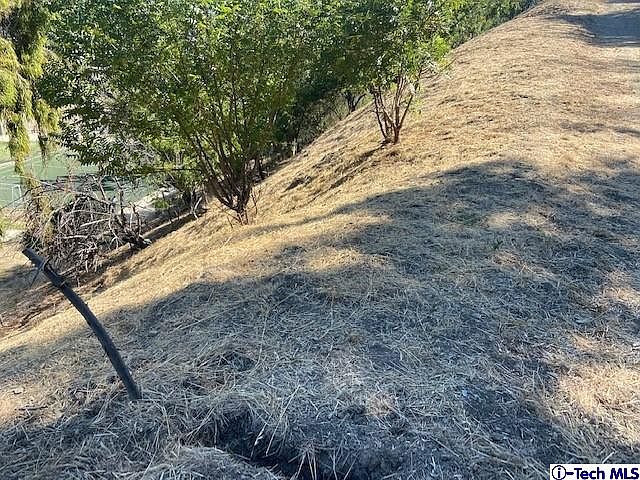 1st image of 3575 Mimosa Dr