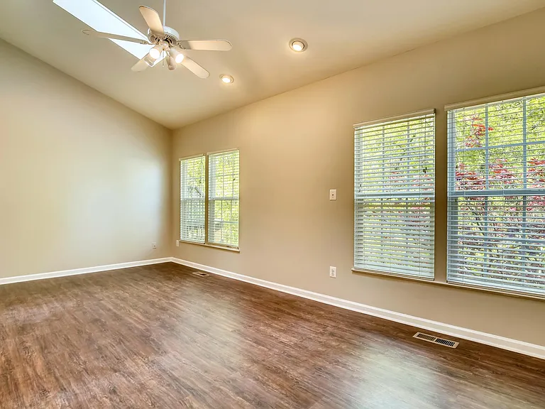 6522 Parish Glebe Ln — Photo 9