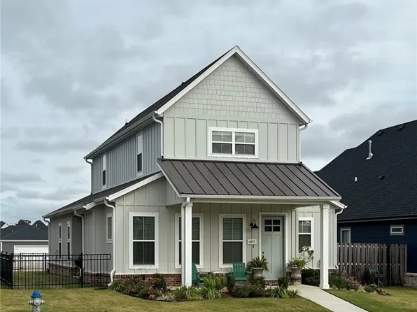 6892 Somerset Pl, Springdale, AR 72762