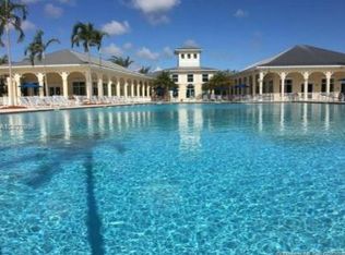 2630 NE 3rd Dr, Homestead, FL 33033