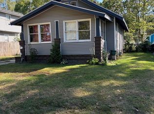 409 Barnum Rd, Rockford, IL 61109