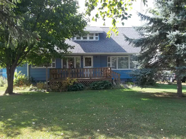 N8519 County Road O, Clintonville, WI 54929