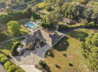 5 Country Glen Rd, Fallbrook, CA 92028