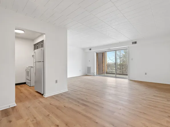 Discover Stamm Avenue Apartments: Your Ideal Living Space, 120 Stamm Ave #1B, Pittsburgh, PA 15210