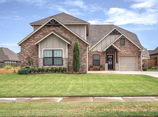 2918 W Van Buren Ct, Broken Arrow, OK 74011