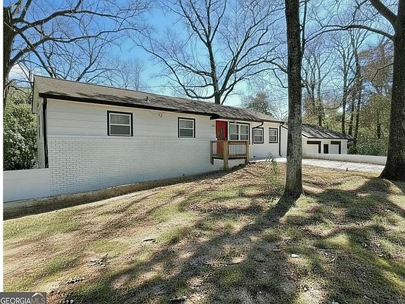 4th image of 1995 Oak Ct