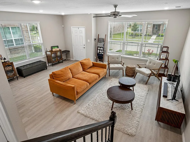 2829 Bellflower Dr — Photo 12