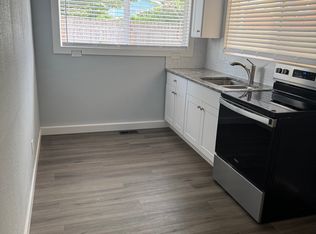 6405 SE Reedway St #B, Portland, OR 97206