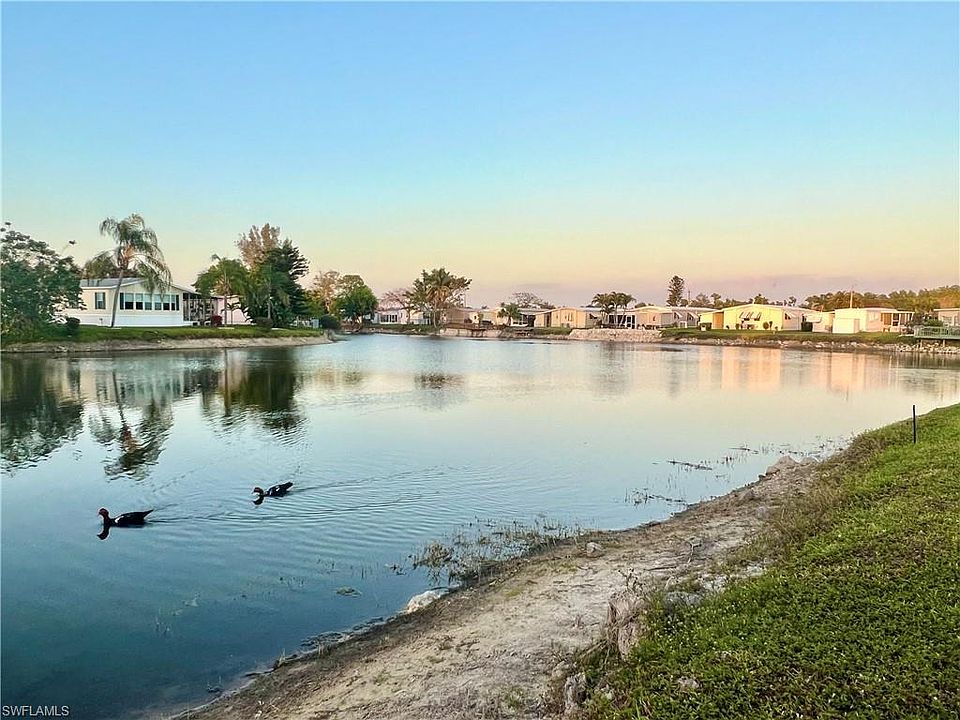 1st image of 531 Cape Florida LN