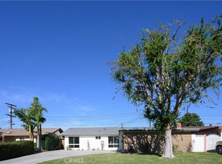 1601 W Robin Rd, Orange, CA 92868