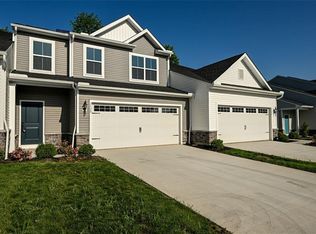 3528 Bushwillow Dr, Uniontown, OH 44685