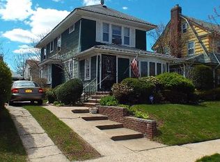 13742 Southgate St, Springfield Gardens, NY 11413