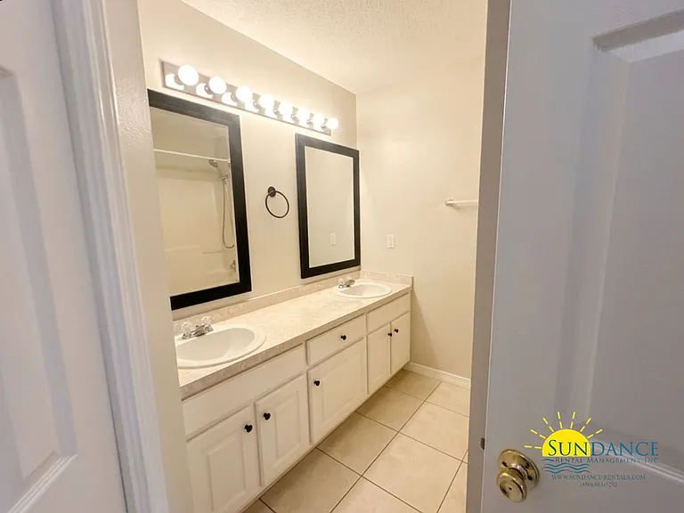27 E Lane Dr — Photo 9