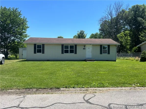 3260 N Quail Drive, Madison, IN 47250