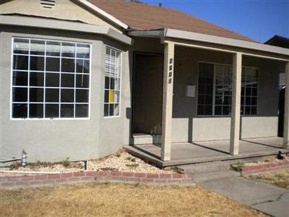 2nd image of 2601 Grove Ave