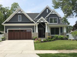 1534 N Walnut Ave, Arlington Heights, IL