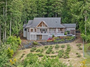 14647 NW Honeyhill Loop, Seabeck, WA 98380