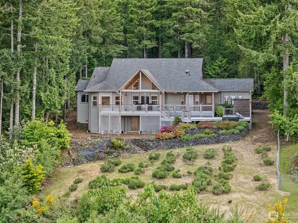 14647 NW Honeyhill Loop, Seabeck, WA 98380