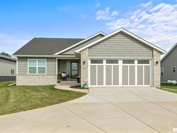 201 S Buttermilk Rd, Eldridge, IA 52748