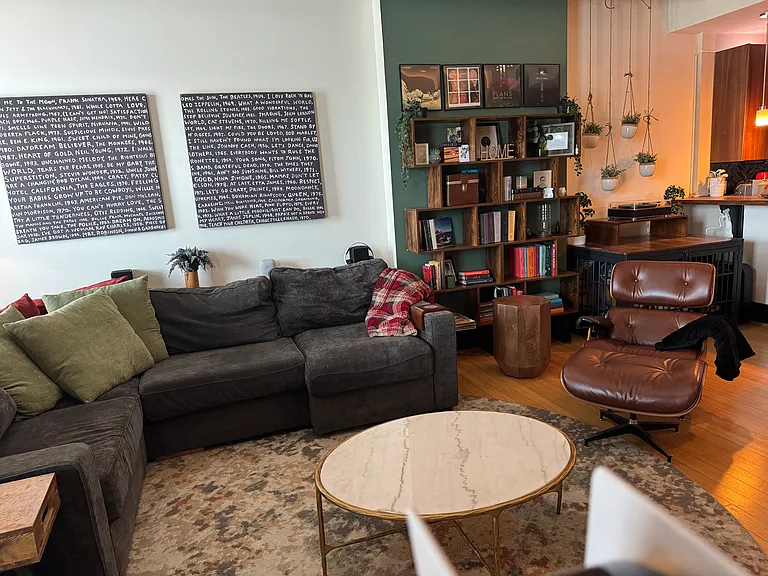 126 W Pike St #4 — Photo 6
