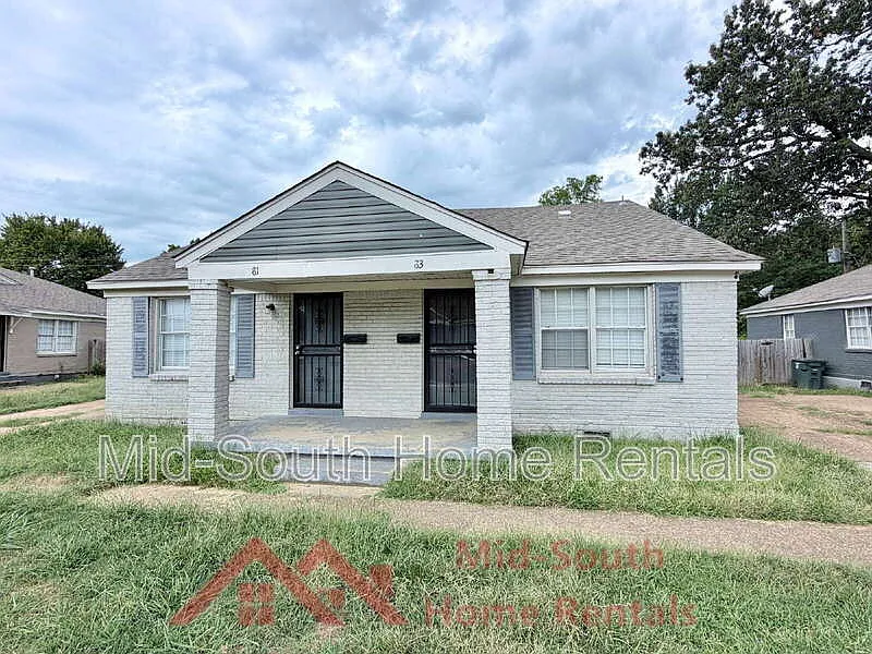 2 bed, 1.0 bath, 869 sqft, $950 — Photo 2
