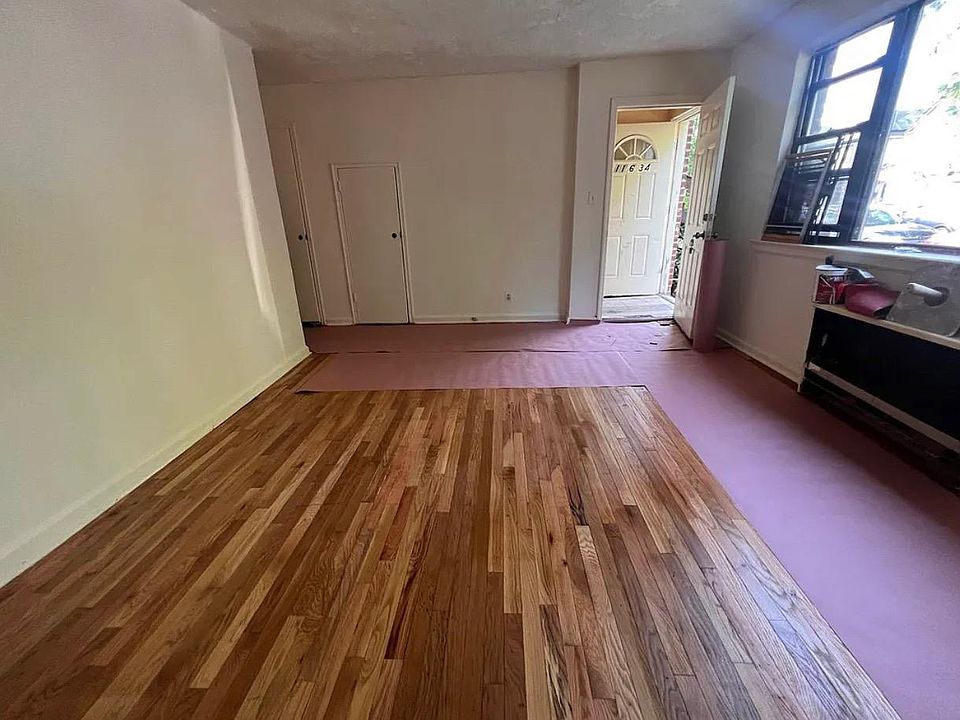 1st image of 11631 170th St #2R