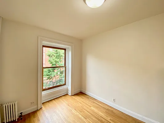 Rented by Douglas Elliman | media 8