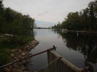 1872 Van Thiel Rd, Friendship, WI 53934