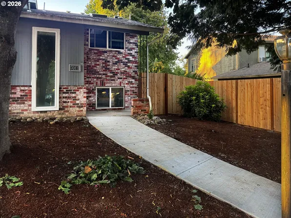 3311 SE 1st St, Gresham, OR 97080