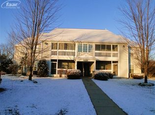 12448 Saint Andrews Way, Fenton, MI 48430