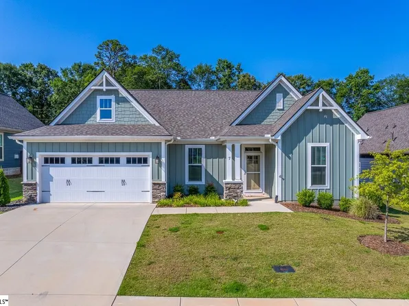 7 Ridgebury Pl, Greenville, SC 29607