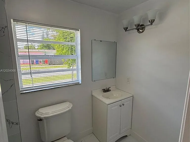 2161 NW 26th Ave #0 — Photo 14