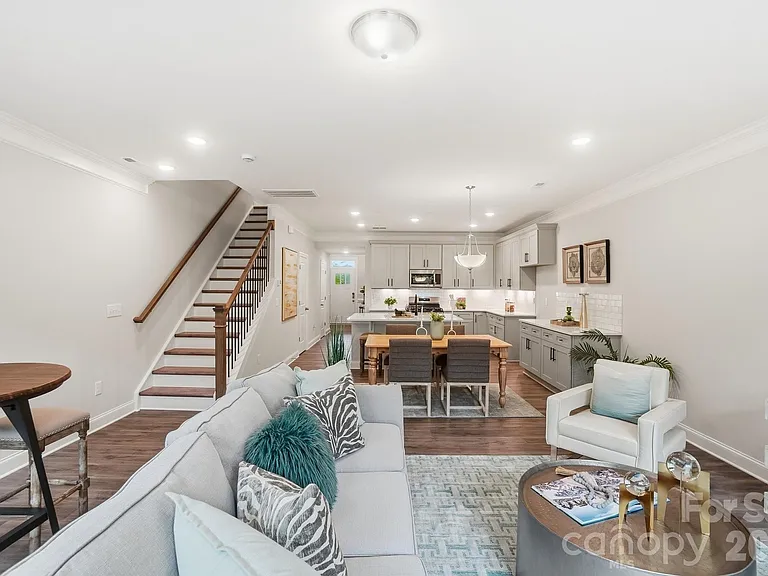 4321 Black Ct — Photo 15